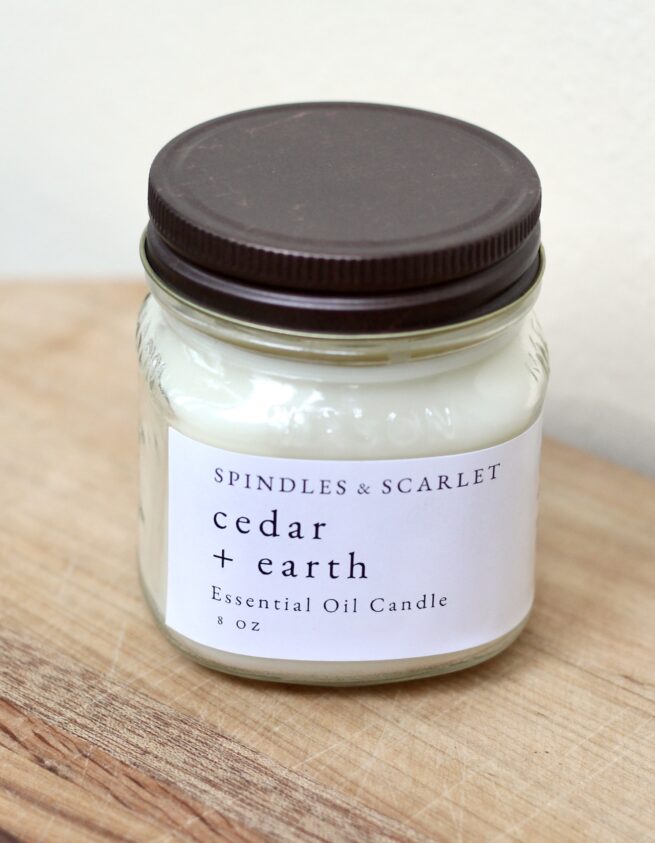 Cedar + Earth Essential Oil Candle - Image 4